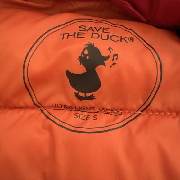 Save The Duck Puffer Vest Mens Small Ultra Light Full Zip Red Outdoors Gorpcore - Picture 7 of 10